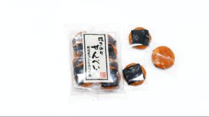 ミニチュアフードの煎餅の完成