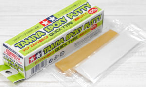 エポキシパテ